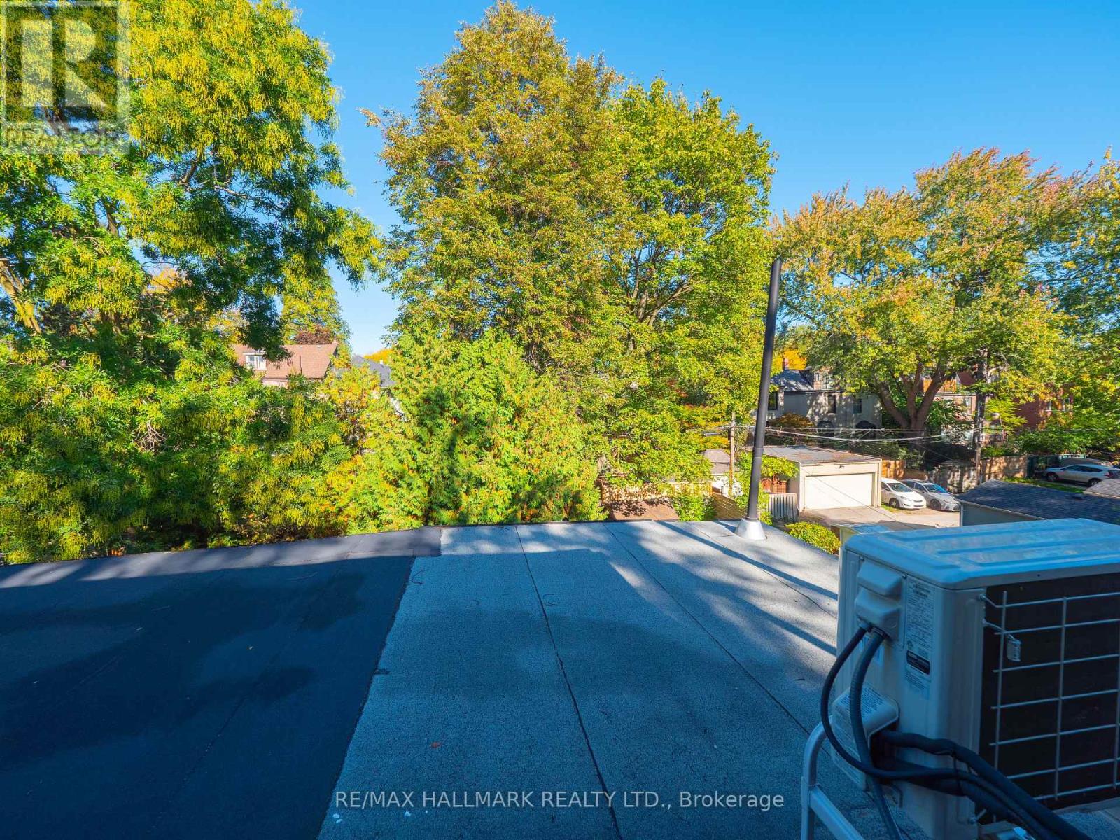 116 Victor Avenue, Toronto, Ontario M4K 1A8 - Photo 35 - E12513638