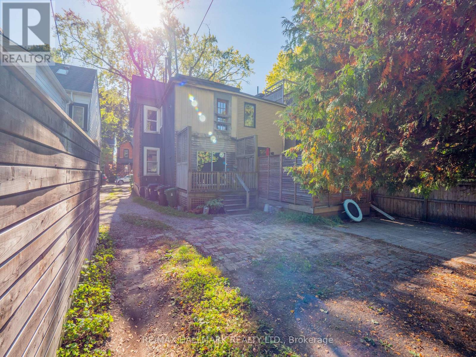 116 Victor Avenue, Toronto, Ontario M4K 1A8 - Photo 47 - E12513638