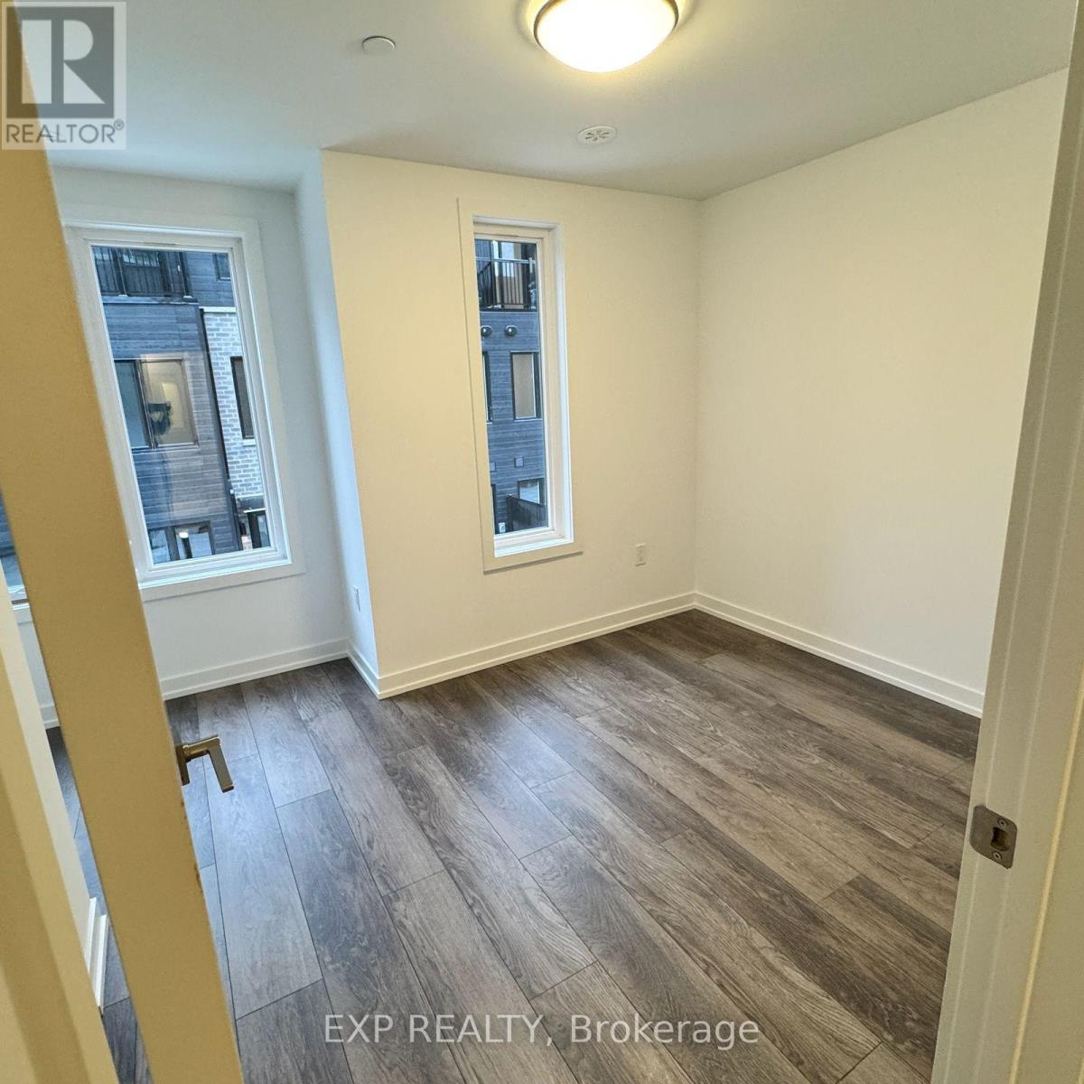 9 - 3069 Pharmacy Avenue, Toronto, Ontario  M1W 2H1 - Photo 2 - E12513754