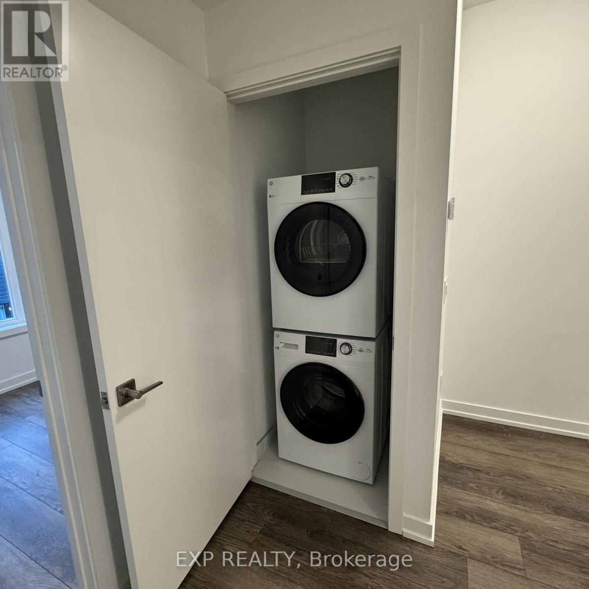 9 - 3069 Pharmacy Avenue, Toronto, Ontario  M1W 2H1 - Photo 9 - E12513754