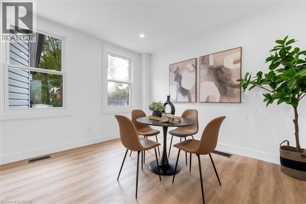 20 Hill Street, Hamilton, Ontario L8P 1W7 - Photo 8 - 40785250