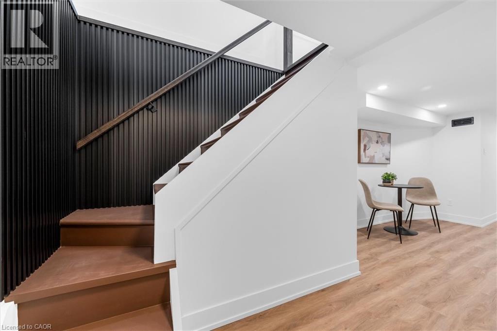 20 Hill Street, Hamilton, Ontario L8P 1W7 - Photo 17 - 40785250