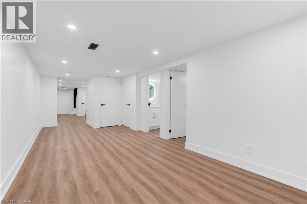 20 Hill Street, Hamilton, Ontario L8P 1W7 - Photo 22 - 40785250