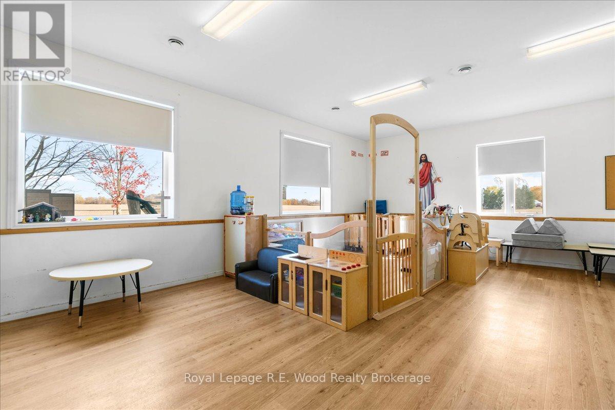 1140 Bay Street, Norfolk, Ontario  N0E 1M0 - Photo 22 - X12506978