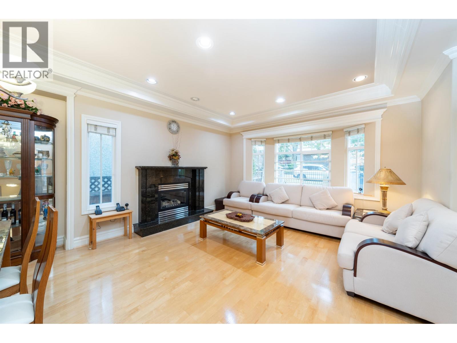 260 W 63rd Avenue, Vancouver, British Columbia  V5X 2H8 - Photo 5 - R3056207