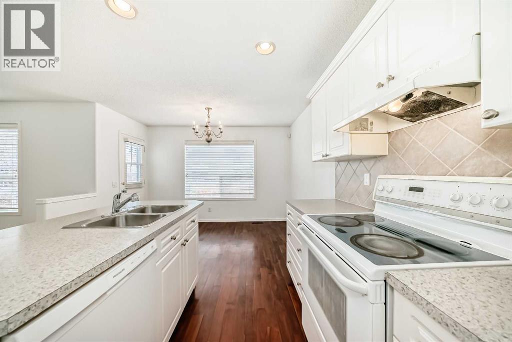 8 Cranfield Place Se, Calgary, Alberta  T3M 1B3 - Photo 10 - A2268327