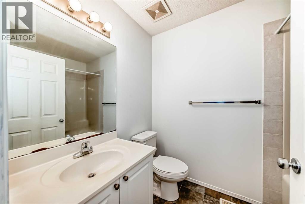 8 Cranfield Place Se, Calgary, Alberta  T3M 1B3 - Photo 27 - A2268327