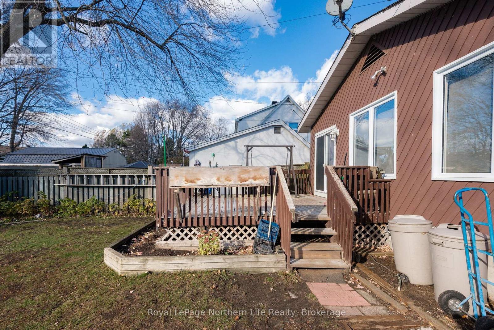 85 Campbell Avenue, North Bay, Ontario P1A 1V7 - Photo 27 - X12513114
