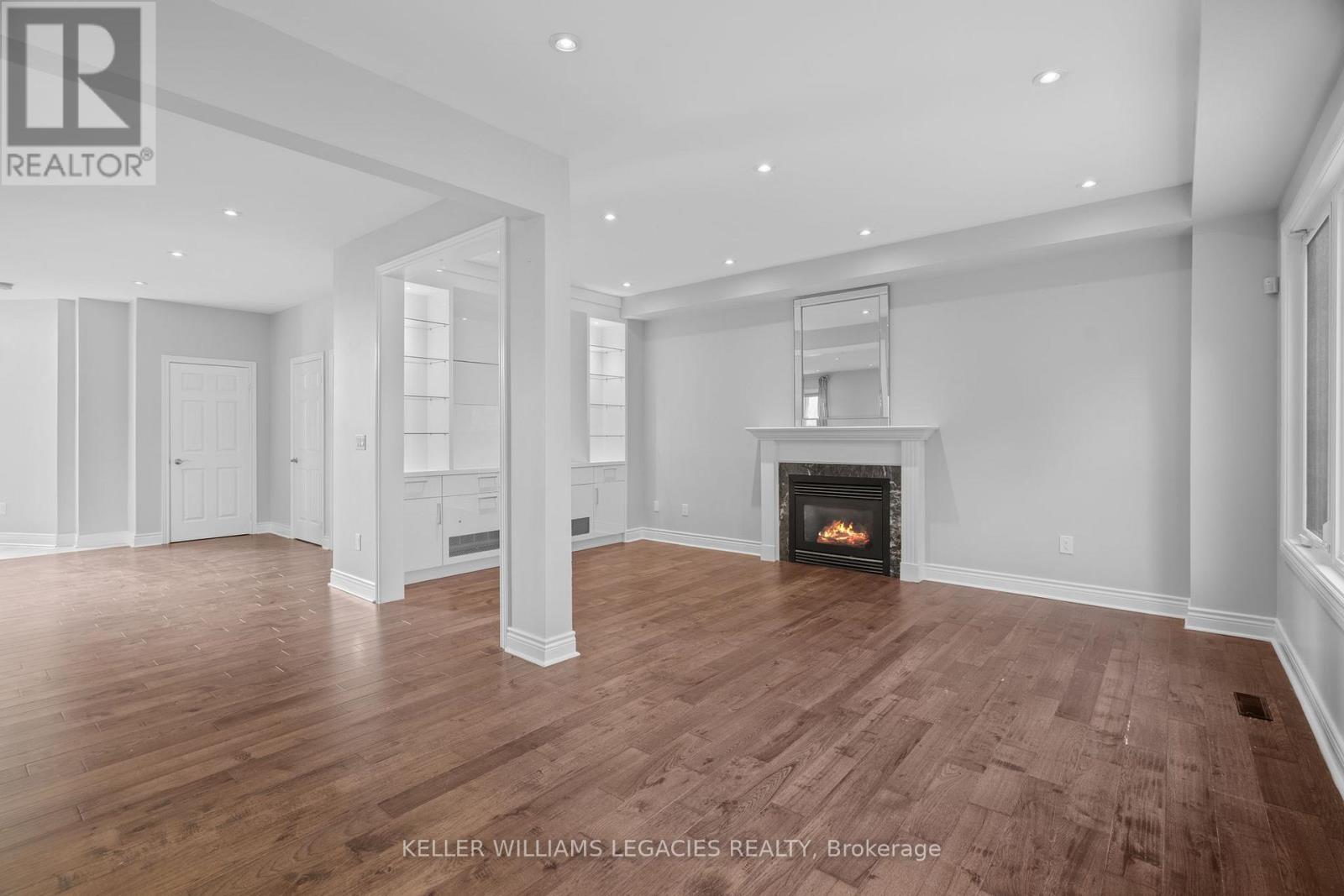 39 Michelle Drive, Vaughan, Ontario  L4L 9B8 - Photo 16 - N12513566