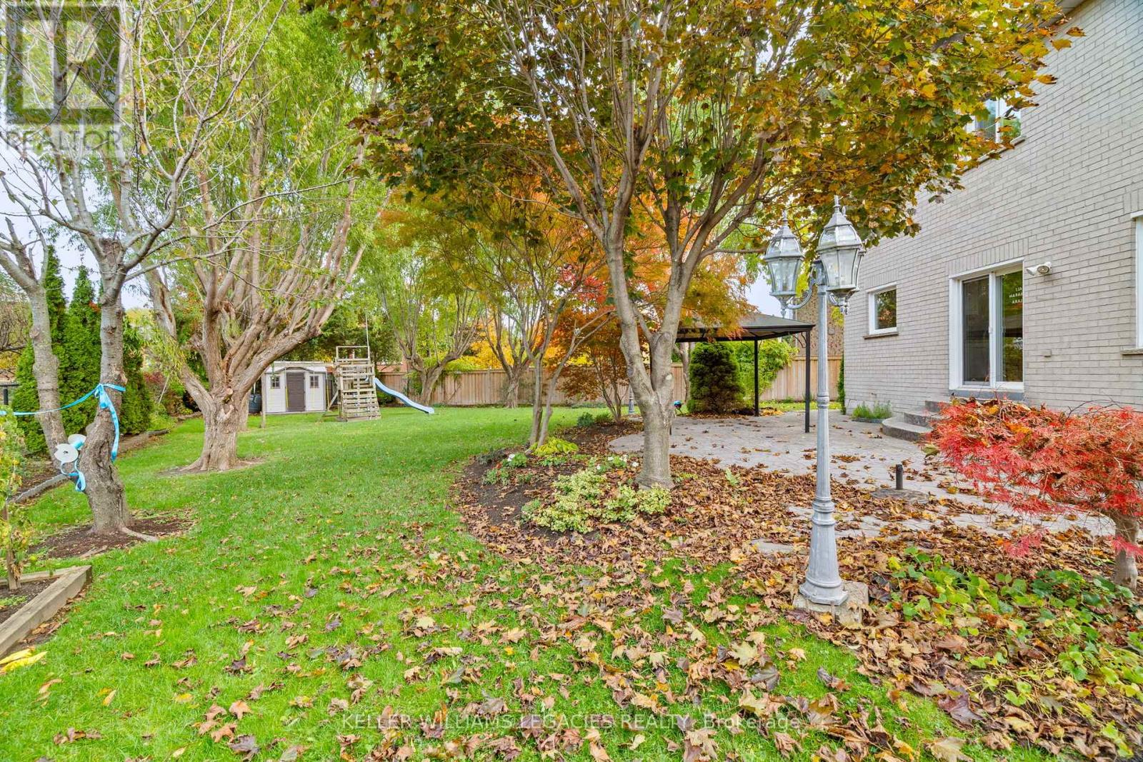 39 Michelle Drive, Vaughan, Ontario  L4L 9B8 - Photo 43 - N12513566