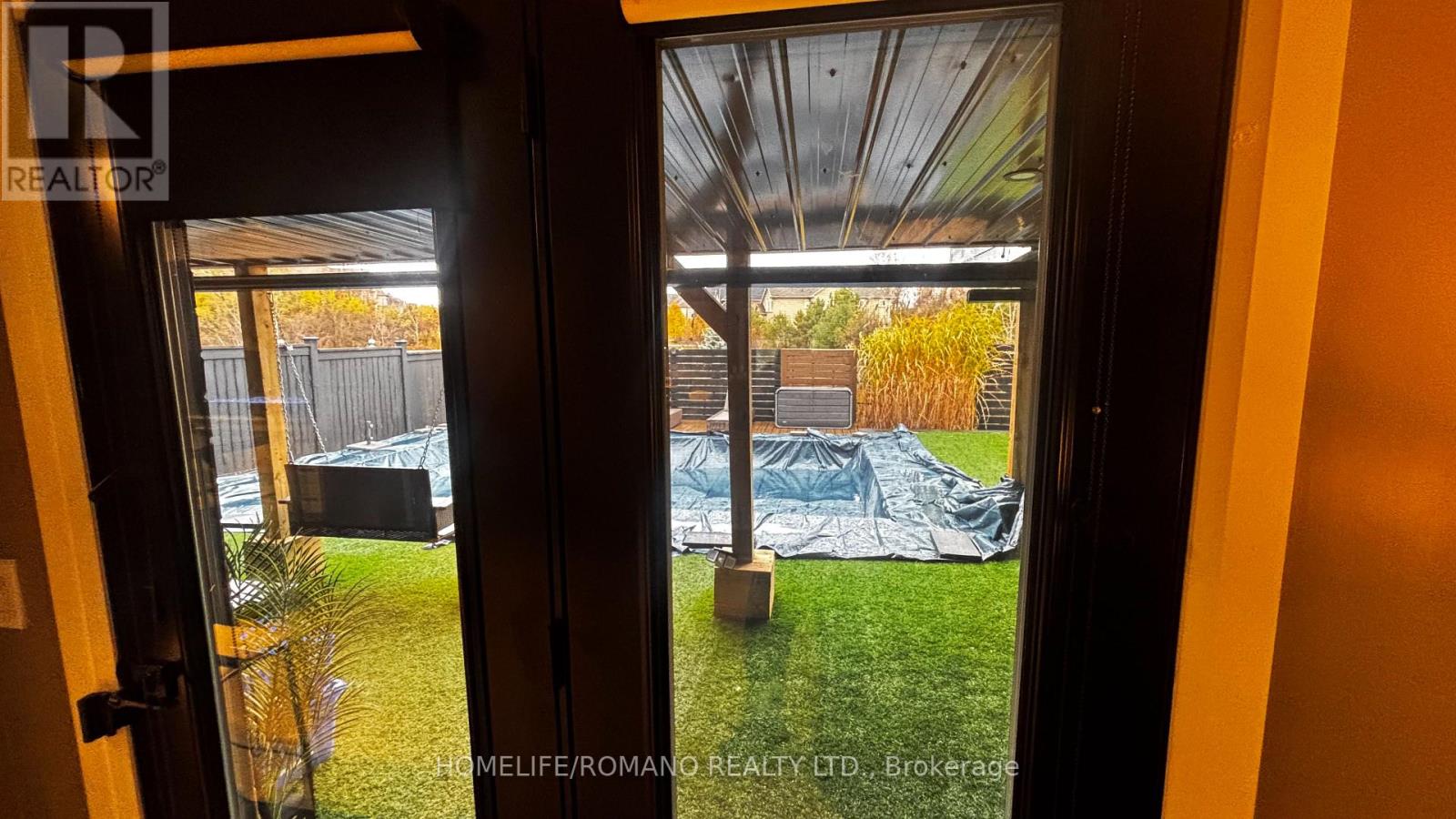 Bsmt - 6 Bluff Avenue, King, Ontario L7B 0A2 - Photo 4 - N12513646