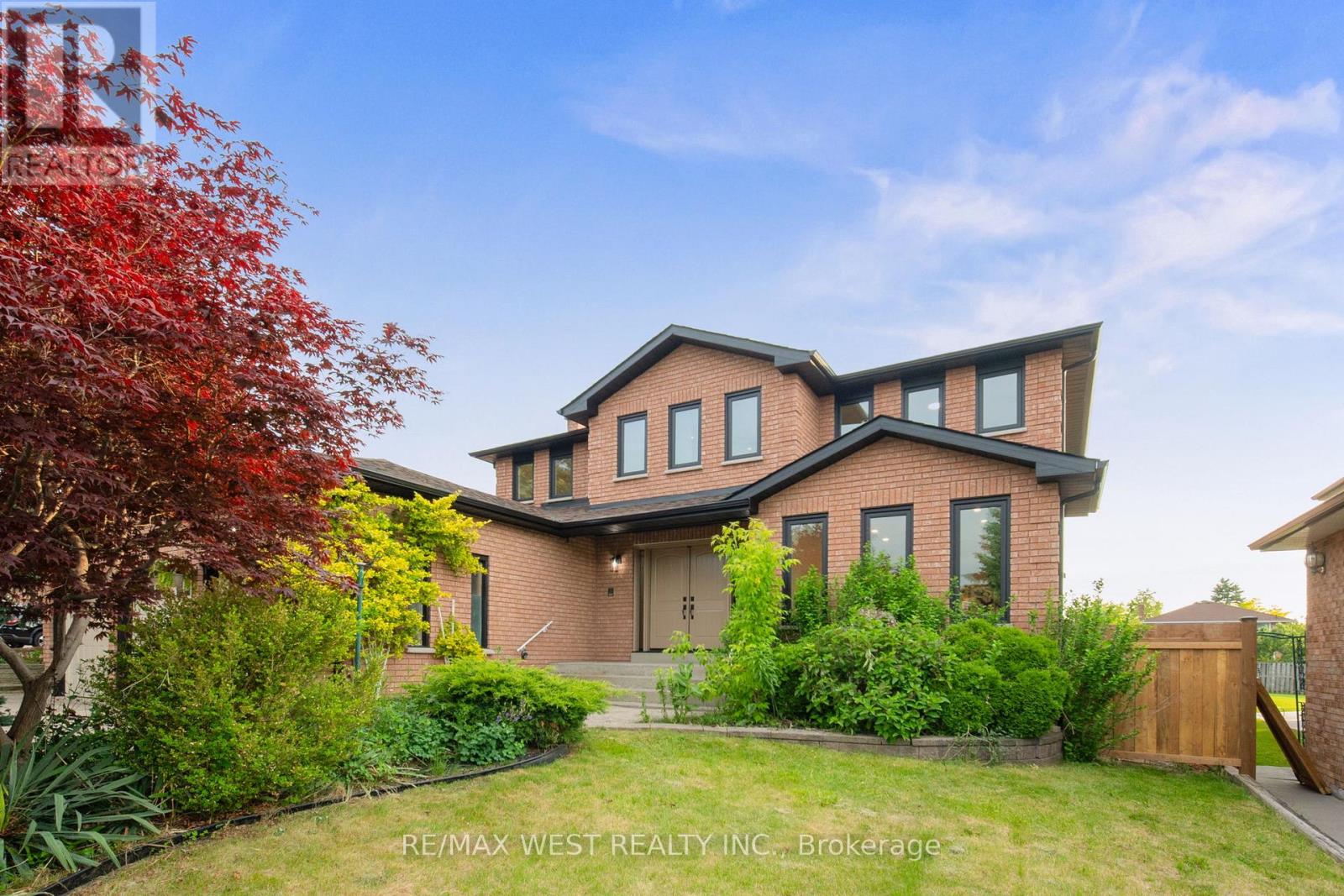 4 Snowcrest Crescent, Markham, Ontario L3S 2V9 - Photo 4 - N12513648