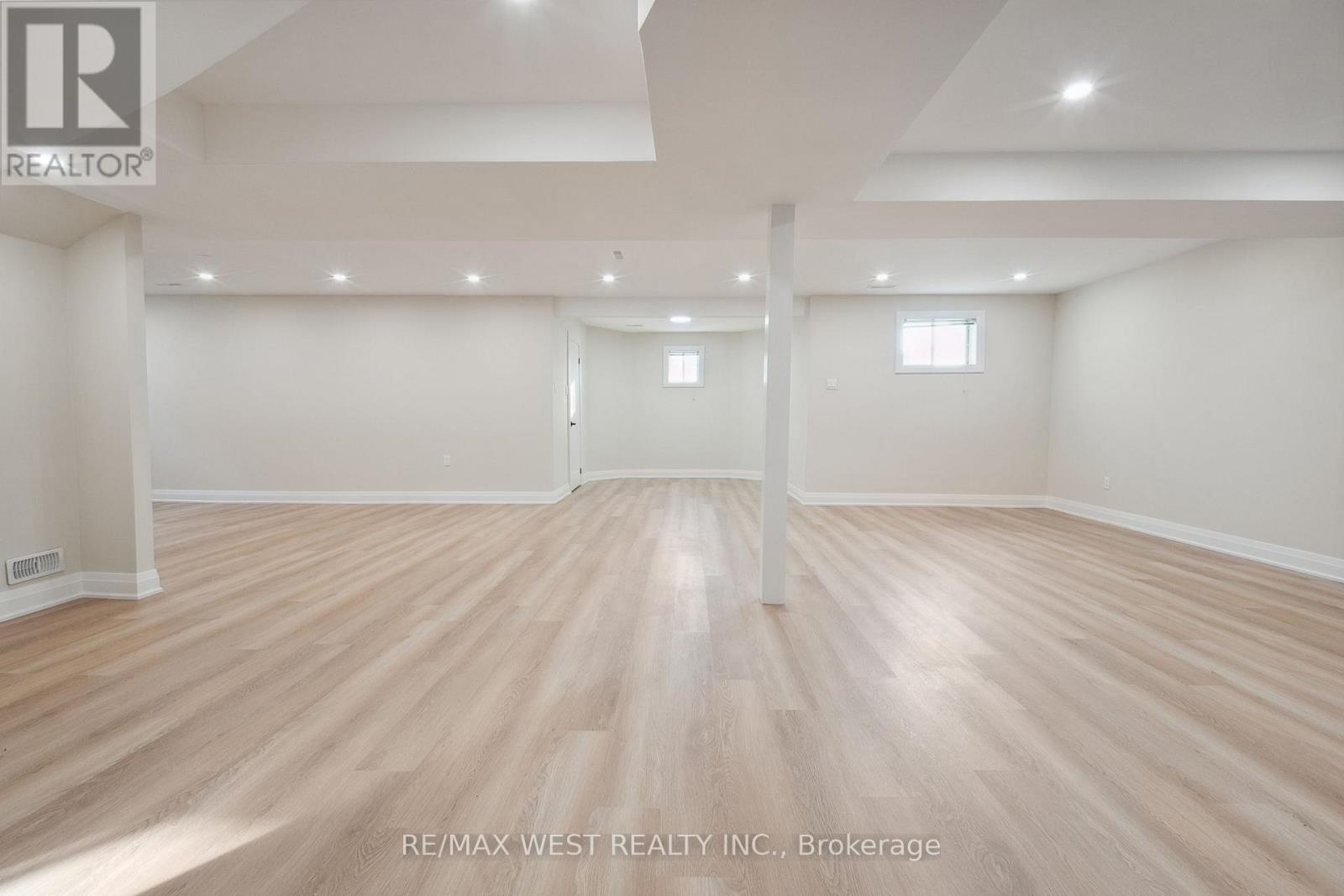 4 Snowcrest Crescent, Markham, Ontario L3S 2V9 - Photo 40 - N12513648