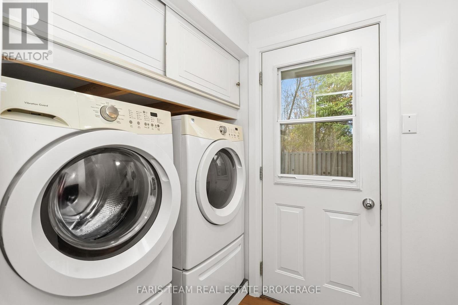 648 10th Line, Innisfil, Ontario  L9S 3N7 - Photo 22 - N12513678