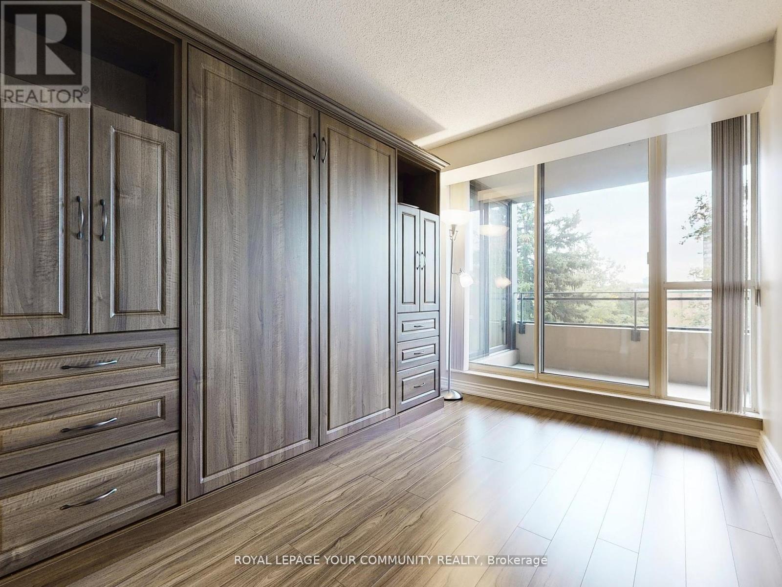 324 - 32 Clarissa Drive, Richmond Hill, Ontario  L4C 9R7 - Photo 15 - N12513702