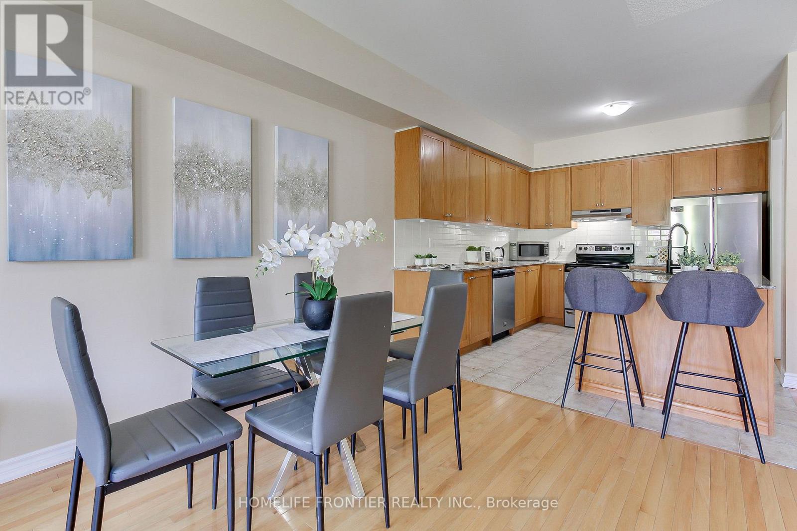 162 Verdi Road, Richmond Hill, Ontario  L4E 0Z6 - Photo 10 - N12513706