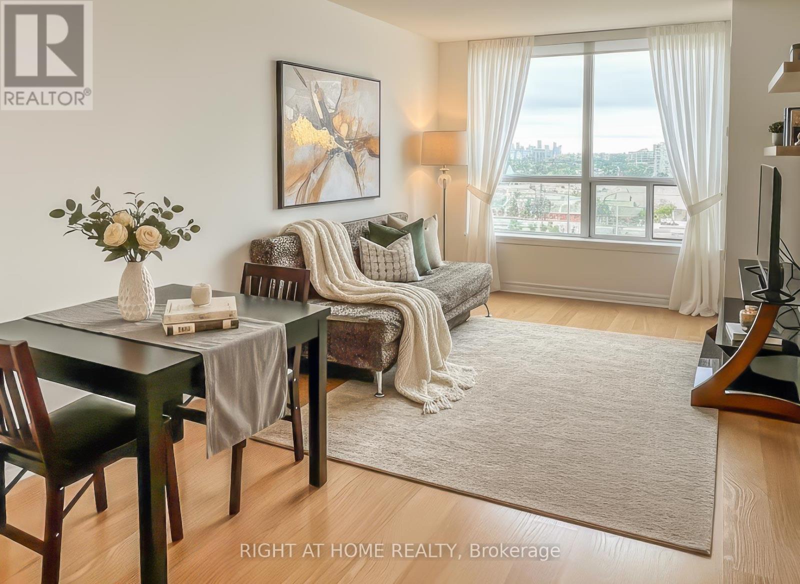 1115 - 15 NORTH PARK ROAD, Vaughan, Ontario