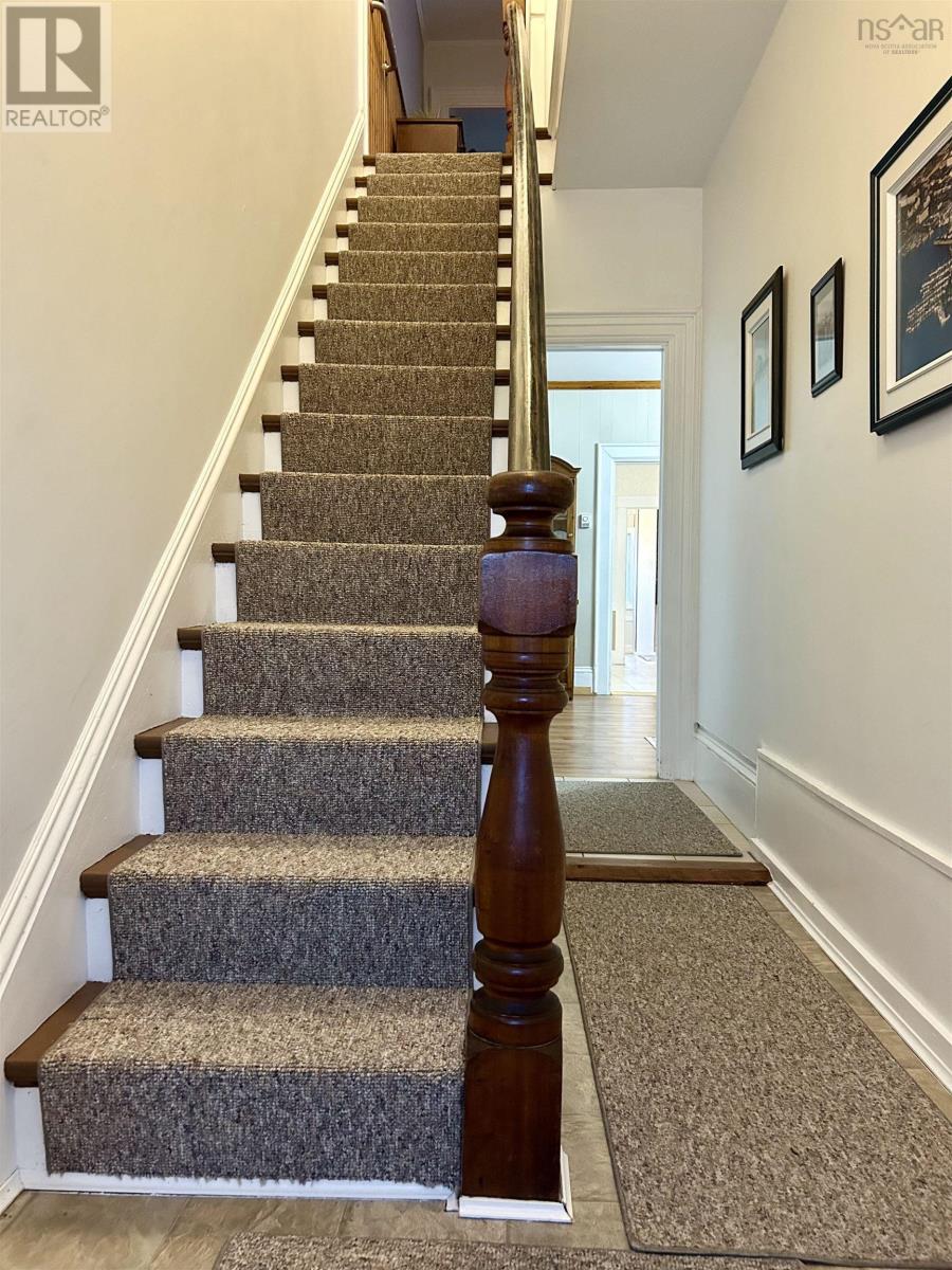 12 Hector Street, Port Maitland, Nova Scotia  B5A 5R8 - Photo 11 - 202527353