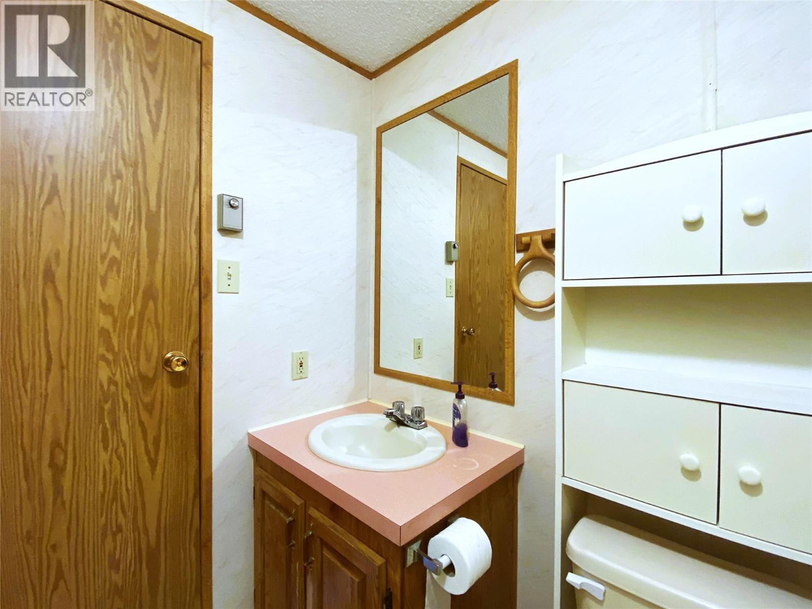 655 Caouette Road, Sorrento, British Columbia  V0E 2W1 - Photo 25 - 10367473