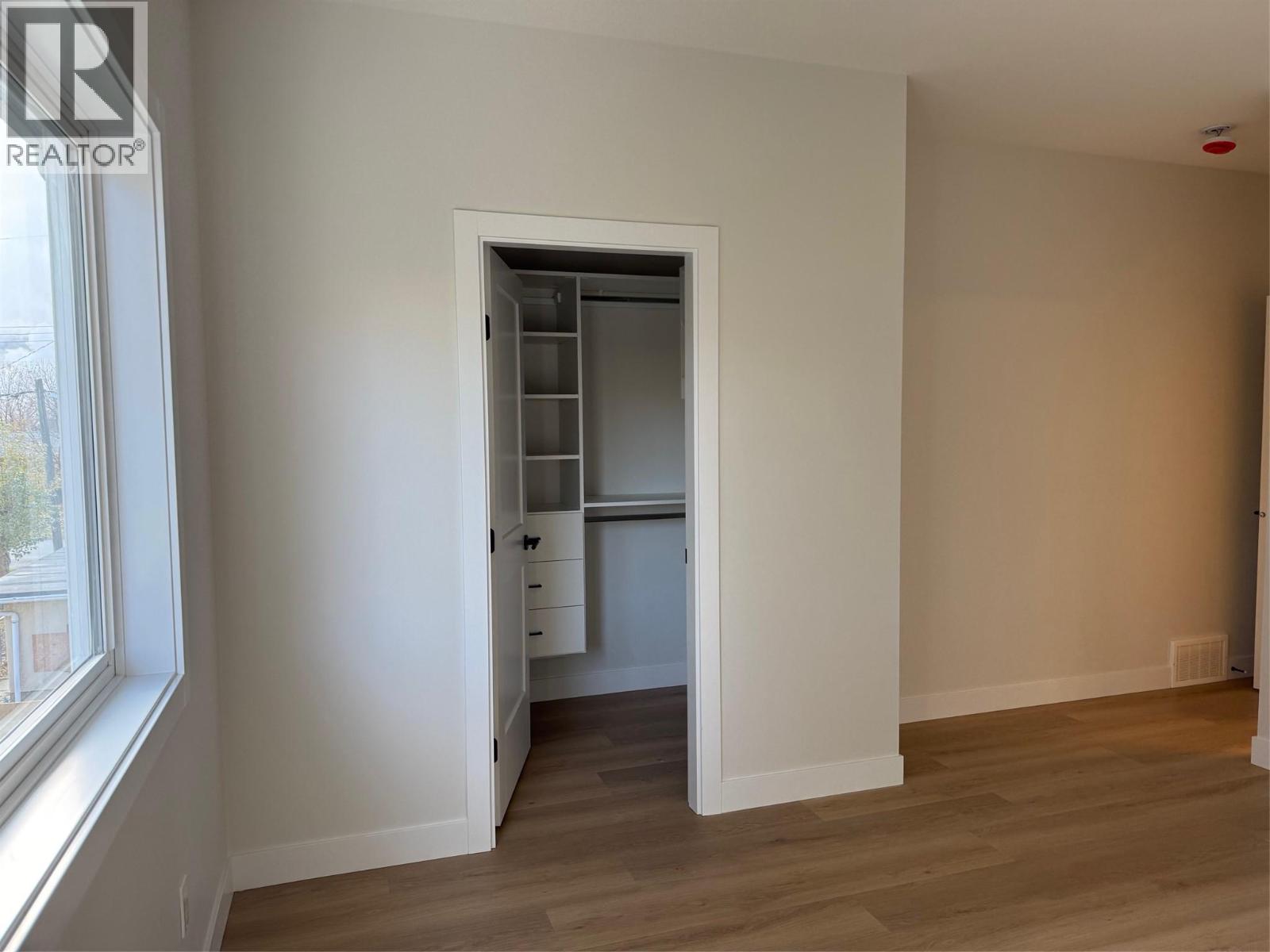 855 Schreiner Street, Kamloops, British Columbia  V2B 5V5 - Photo 6 - 10363627