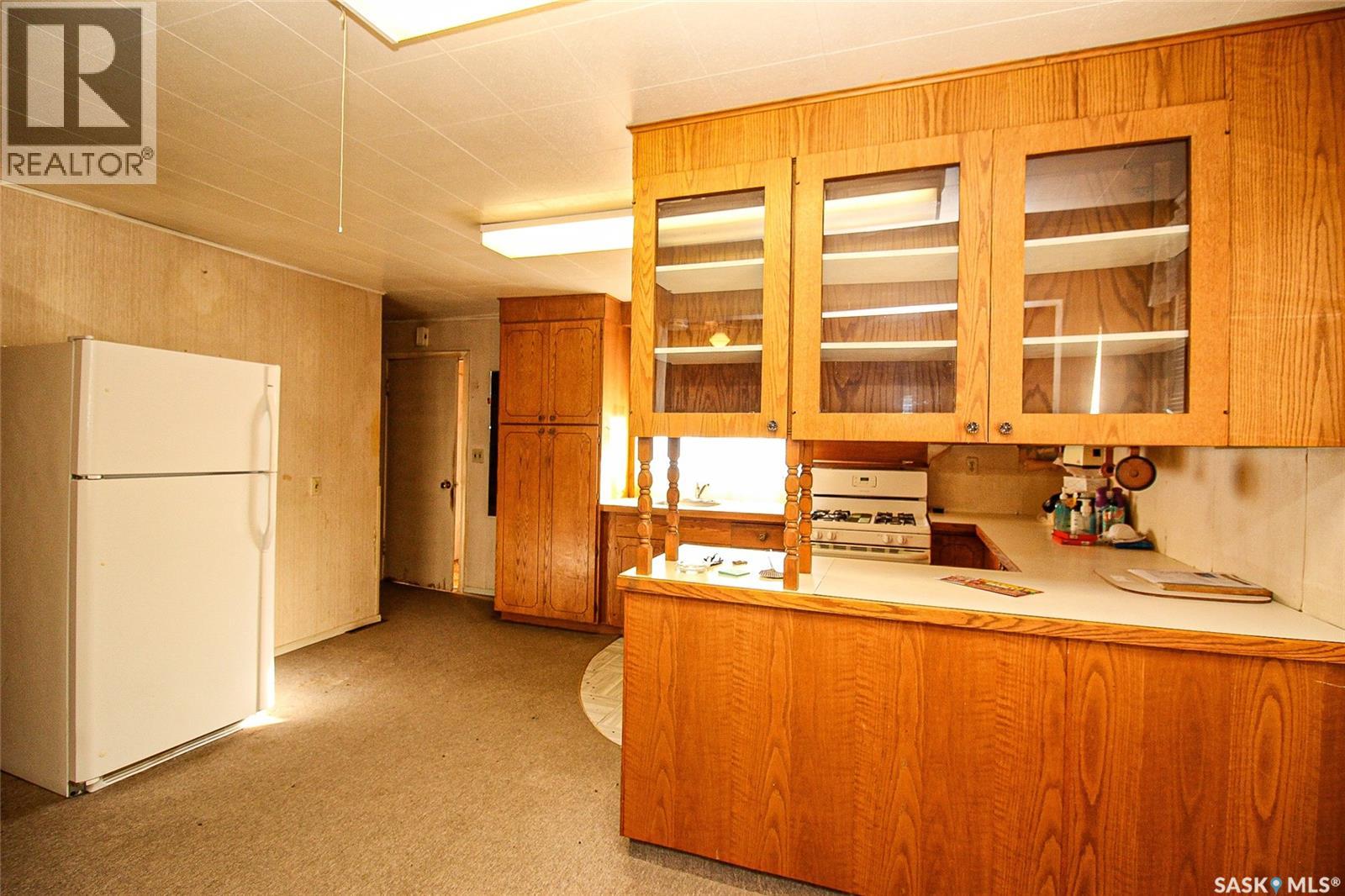 216 2nd Street E, Shaunavon, Saskatchewan  S0N 2M0 - Photo 10 - SK999805