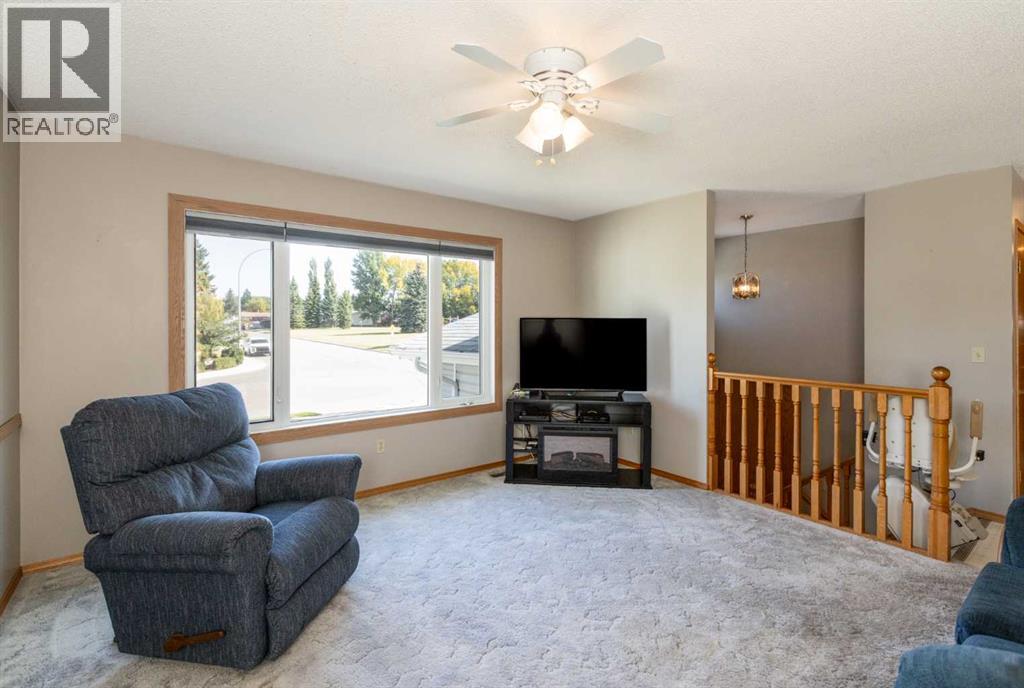 5319 37 Street, Innisfail, Alberta  T4G 1G4 - Photo 5 - A2256262