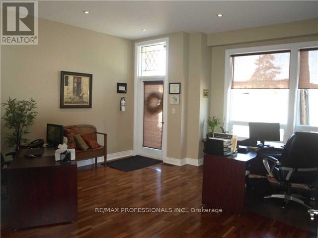 114 Bronte Road, Oakville, Ontario  L6L 3C1 - Photo 7 - W12513590