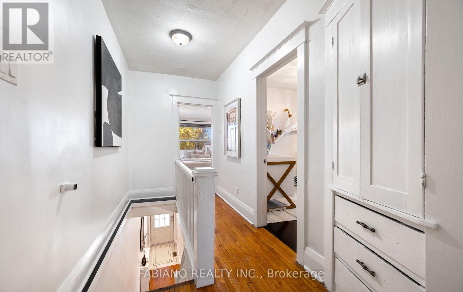 117 Morrison Avenue, Toronto, Ontario  M6E 1M3 - Photo 22 - W12513598