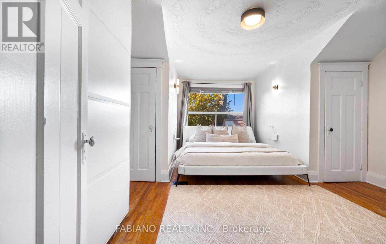 117 Morrison Avenue, Toronto, Ontario  M6E 1M3 - Photo 23 - W12513598