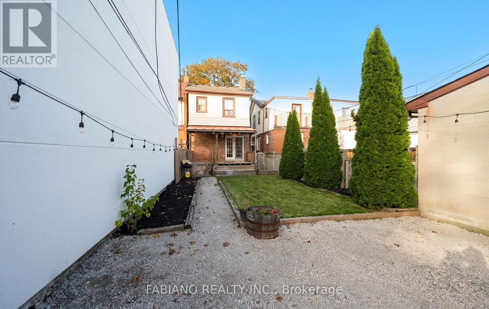 117 Morrison Avenue, Toronto, Ontario  M6E 1M3 - Photo 35 - W12513598