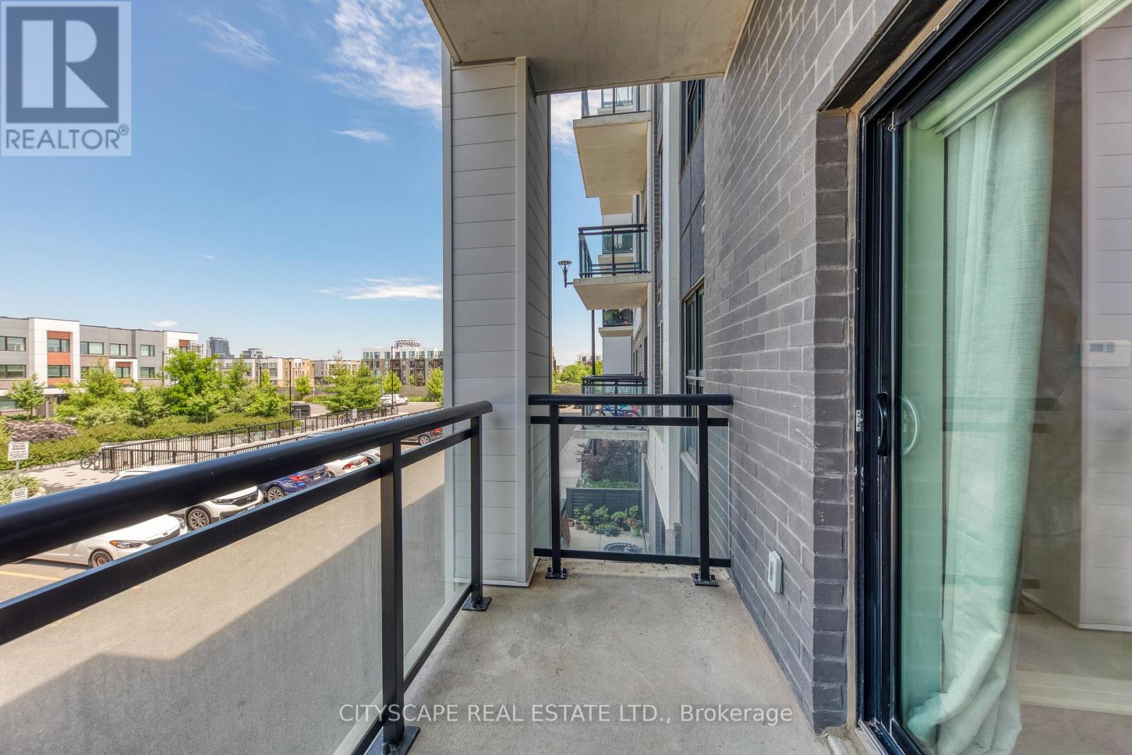 205 - 128 Grovewood Common, Oakville, Ontario  L6H 0X3 - Photo 15 - W12513654