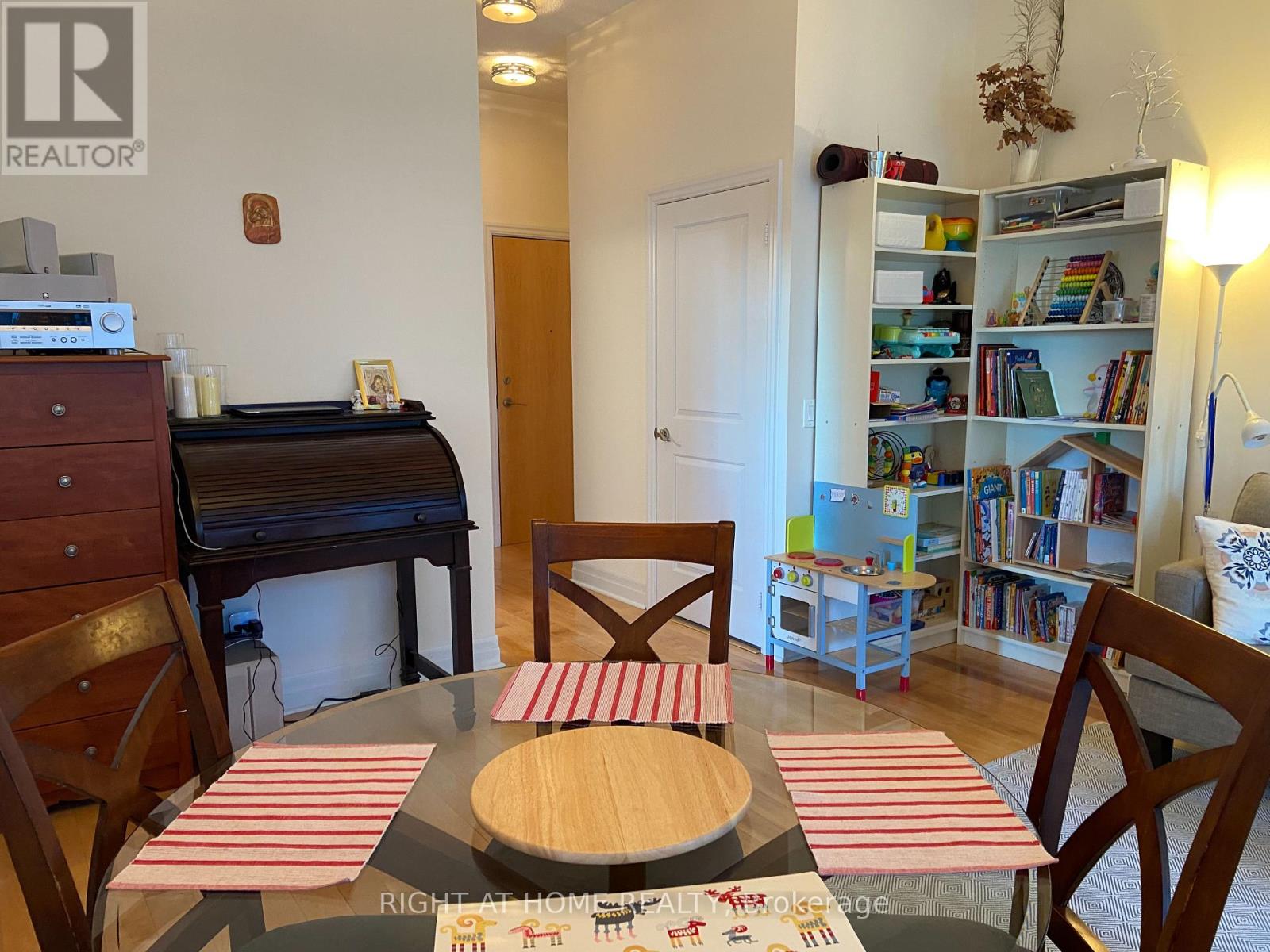 401 - 58 Marine Parade Drive, Toronto, Ontario  M8V 4G1 - Photo 9 - W12513658