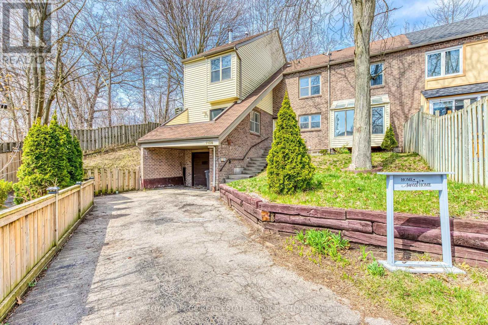 LOWER - 1108 KOS BOULEVARD, Mississauga, Ontario