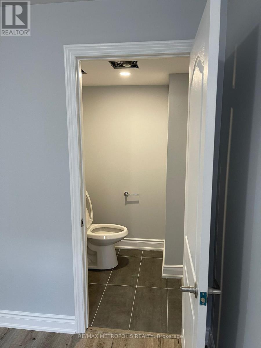 Bsmt - 2 Summitgreen Crescent, Brampton, Ontario  L6R 0T3 - Photo 4 - W12513676