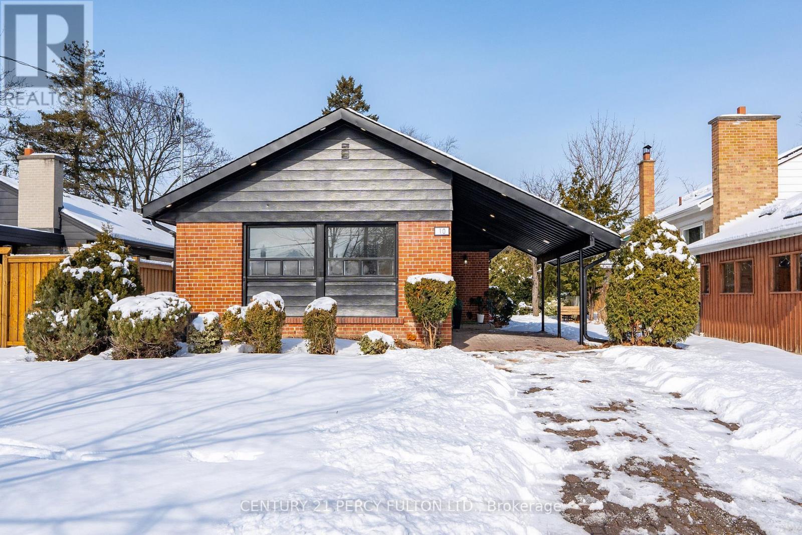 10 SEALCOVE DRIVE, Toronto, Ontario