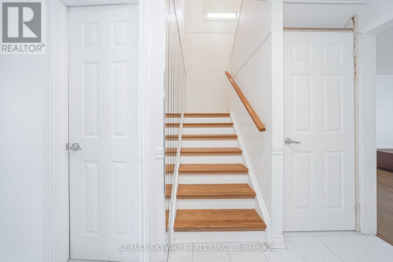 46 Royal Palm Drive, Brampton, Ontario  L6Z 1P6 - Photo 18 - W12513700