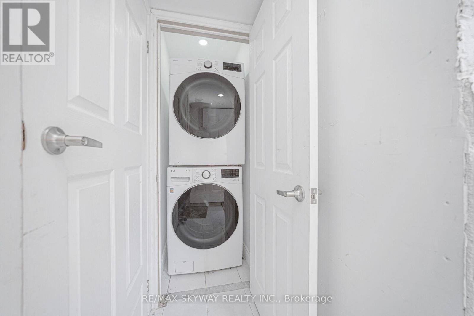 46 Royal Palm Drive, Brampton, Ontario  L6Z 1P6 - Photo 36 - W12513700