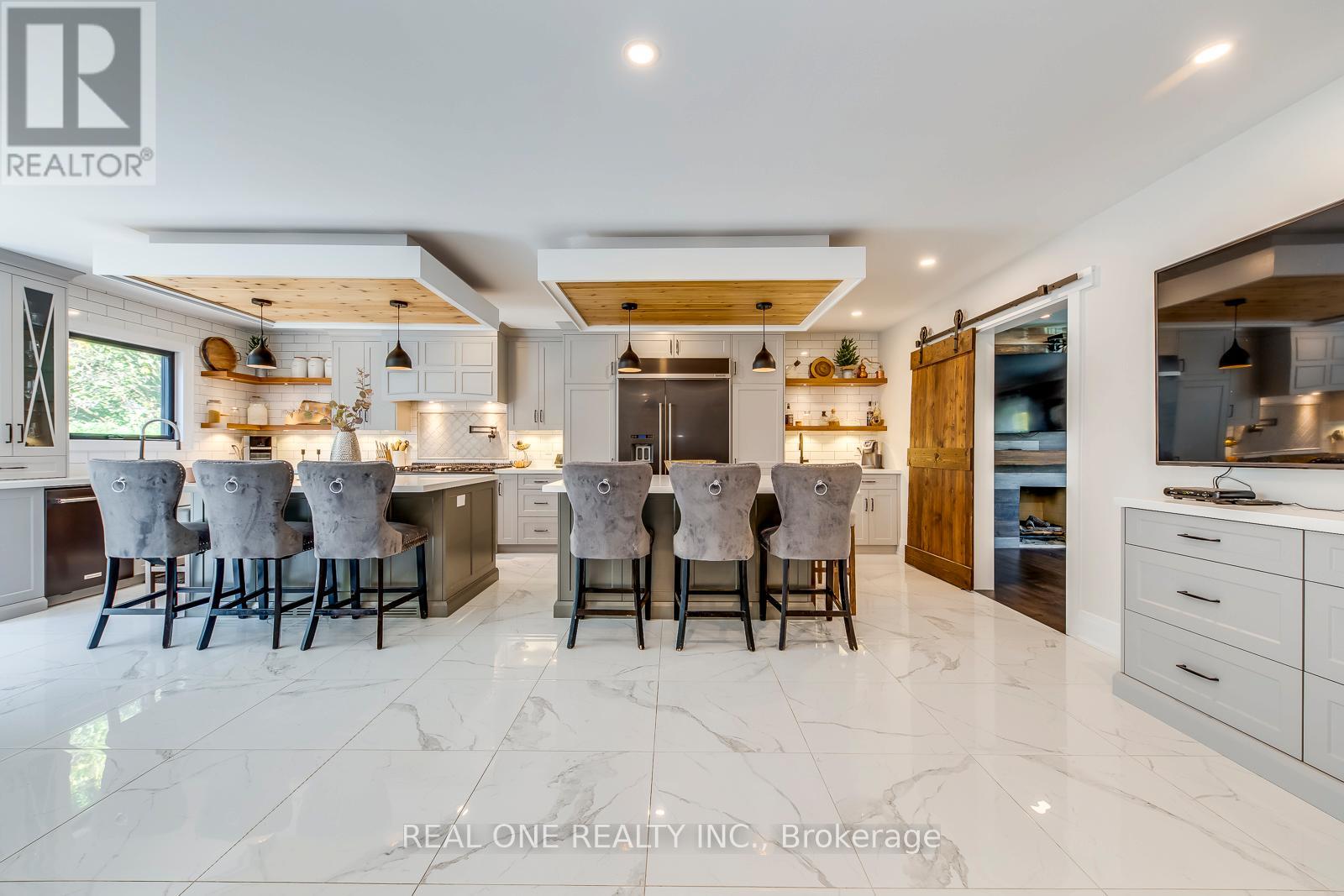 1340 Greeneagle Drive, Oakville, Ontario  L6M 2M9 - Photo 13 - W12513730