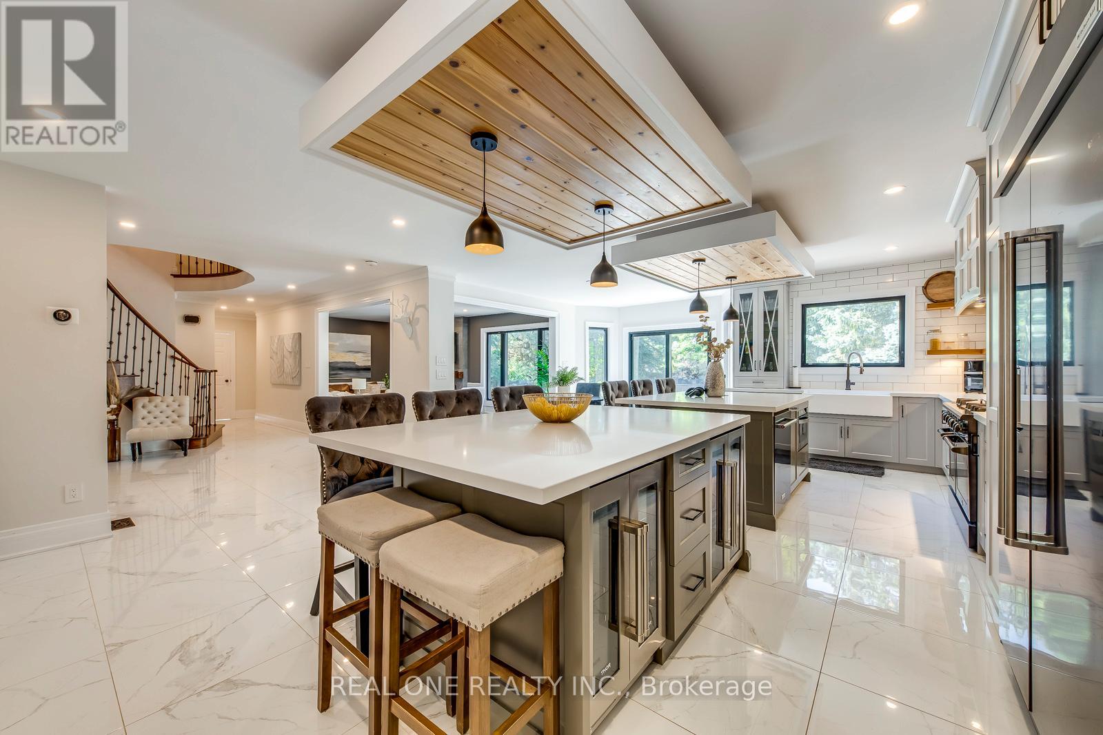 1340 Greeneagle Drive, Oakville, Ontario  L6M 2M9 - Photo 19 - W12513730