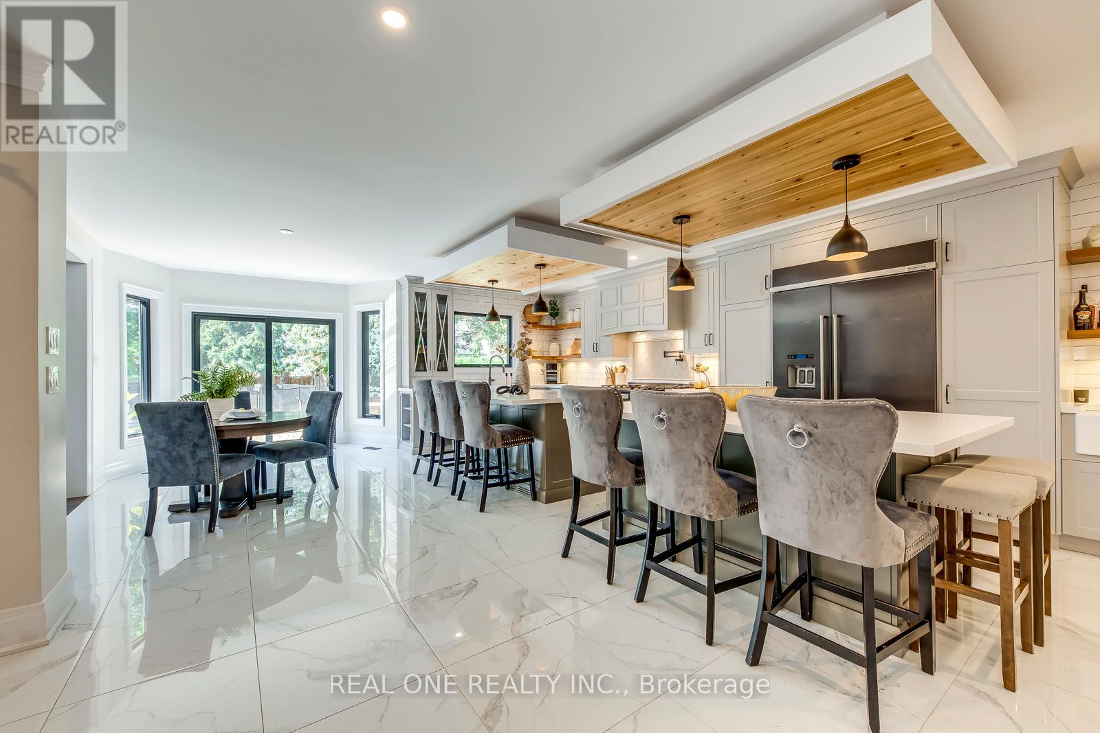 1340 Greeneagle Drive, Oakville, Ontario  L6M 2M9 - Photo 20 - W12513730