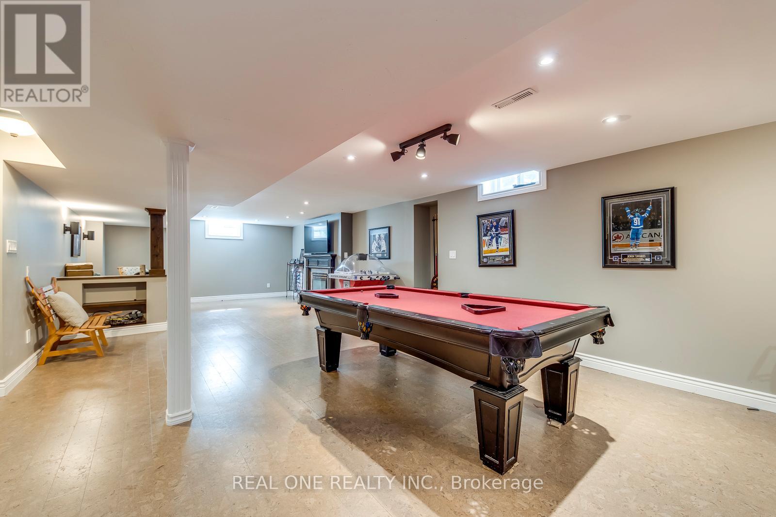 1340 Greeneagle Drive, Oakville, Ontario  L6M 2M9 - Photo 38 - W12513730