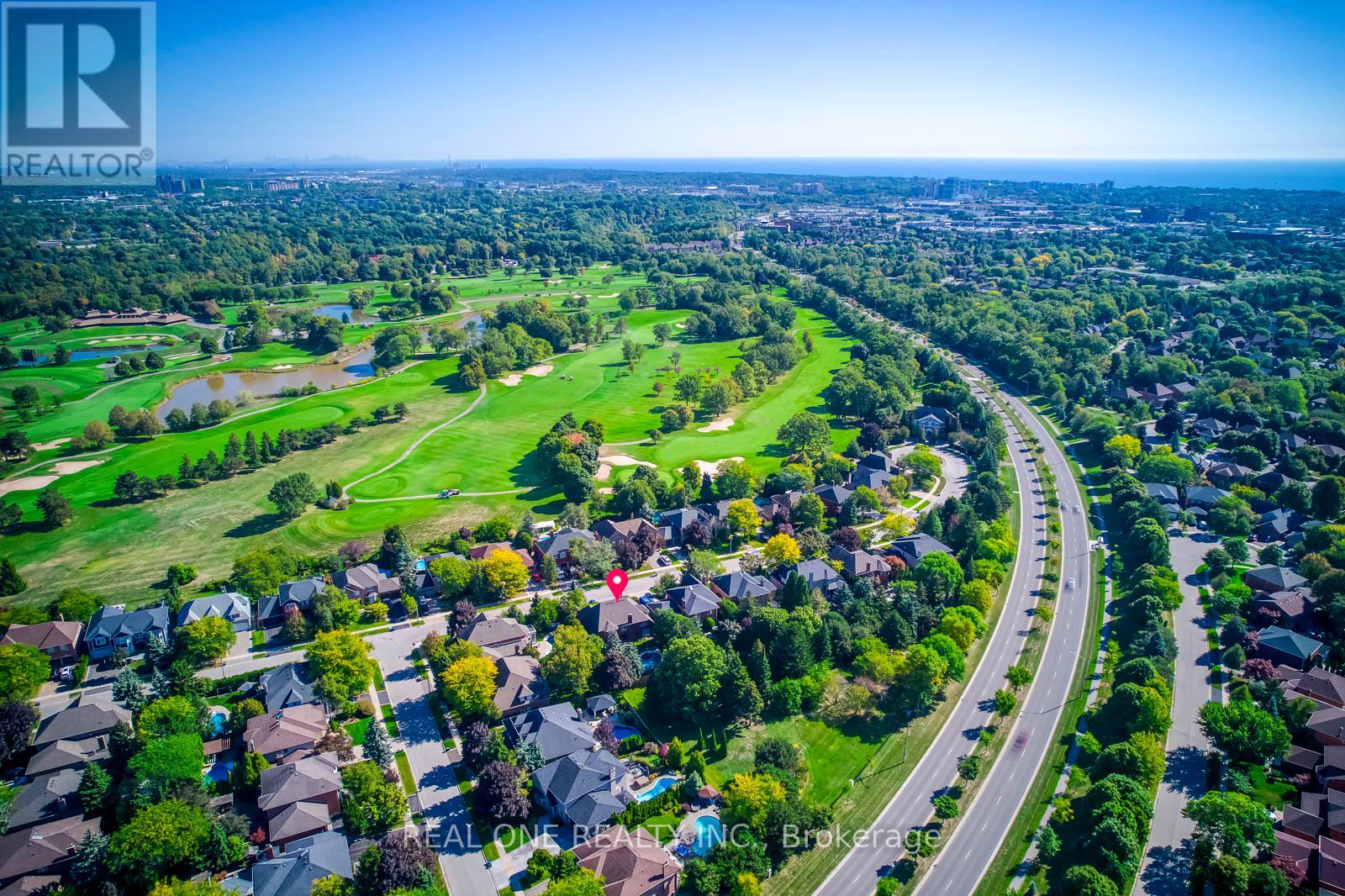 1340 Greeneagle Drive, Oakville, Ontario  L6M 2M9 - Photo 50 - W12513730