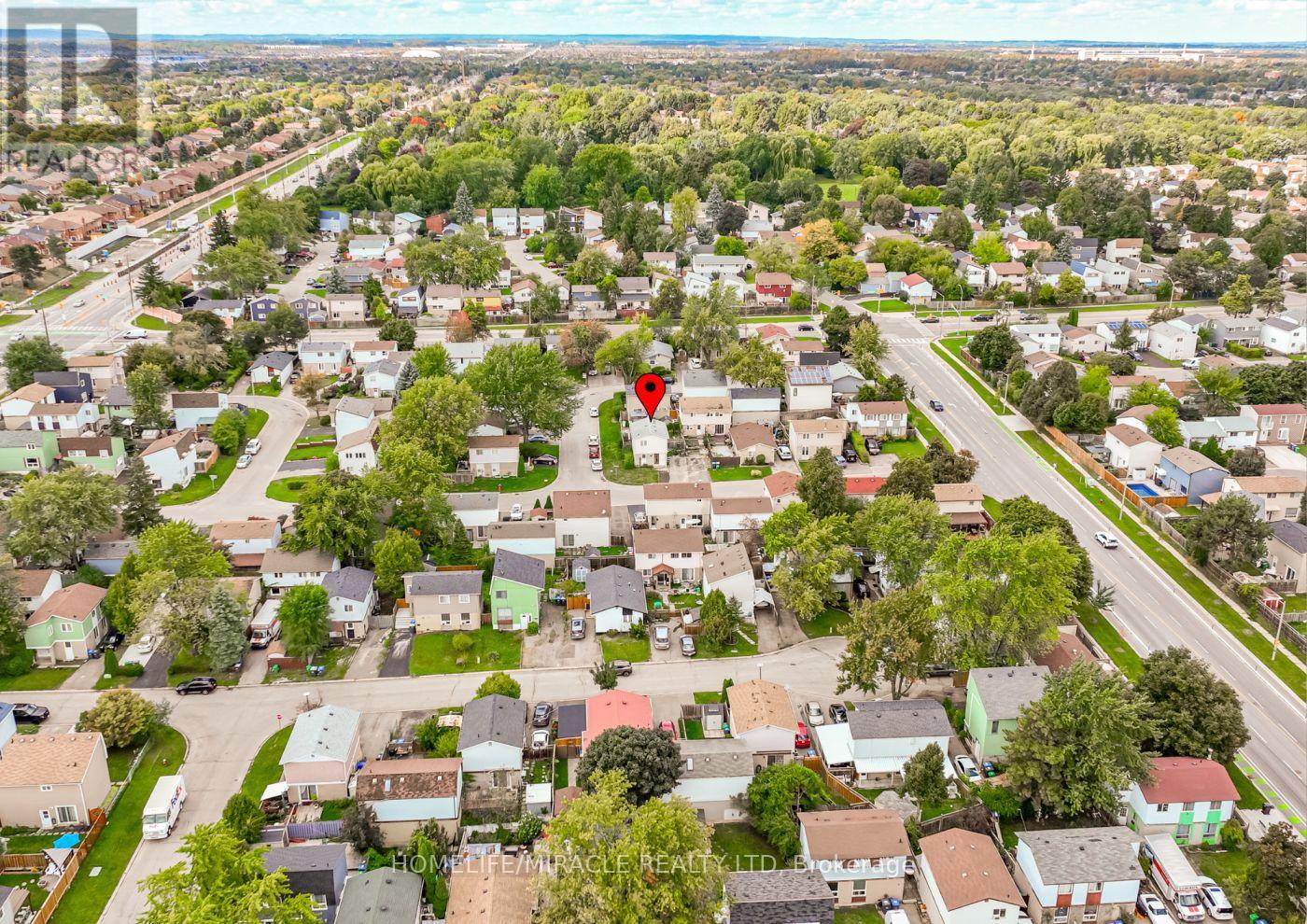 5 Holmcrest Court, Brampton, Ontario  L6S 1R6 - Photo 27 - W12513758