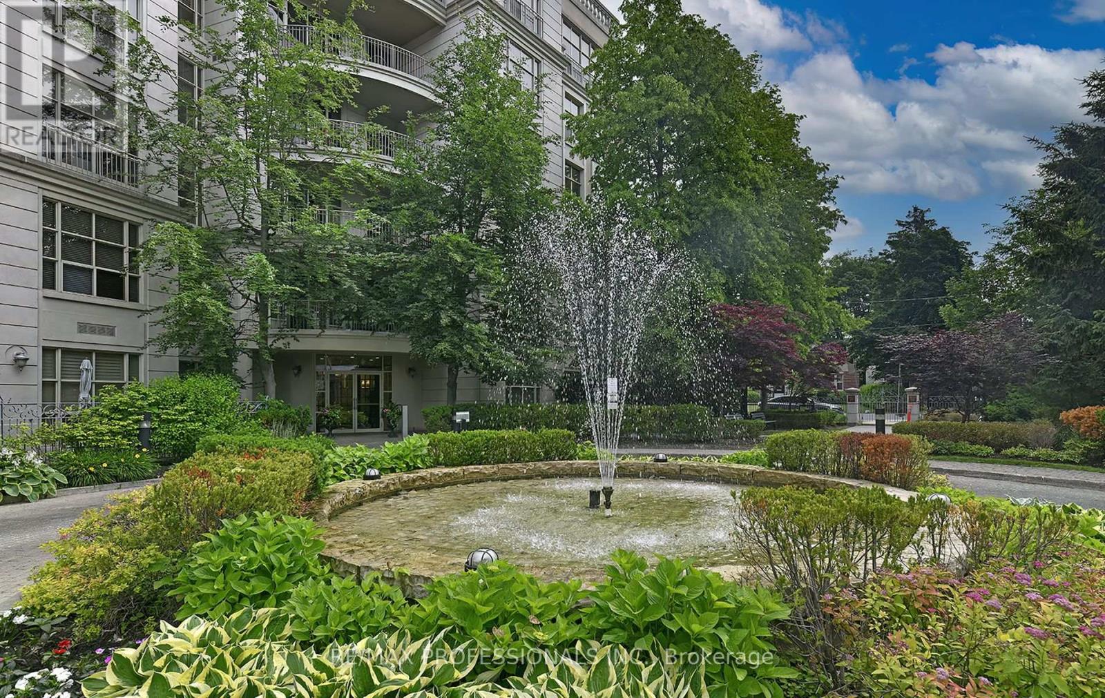 504 - 3085 Bloor Street W, Toronto, Ontario  M8X 1C9 - Photo 25 - W12513784