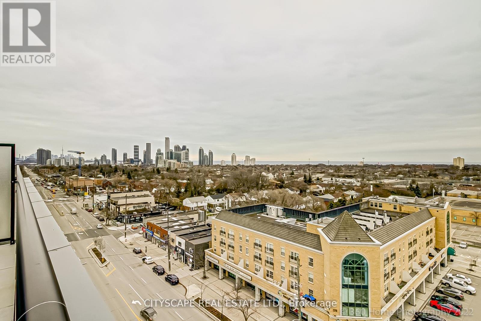 Ph 810 - 7 Smith Crescent, Toronto, Ontario  M8Z 1N5 - Photo 11 - W12513786