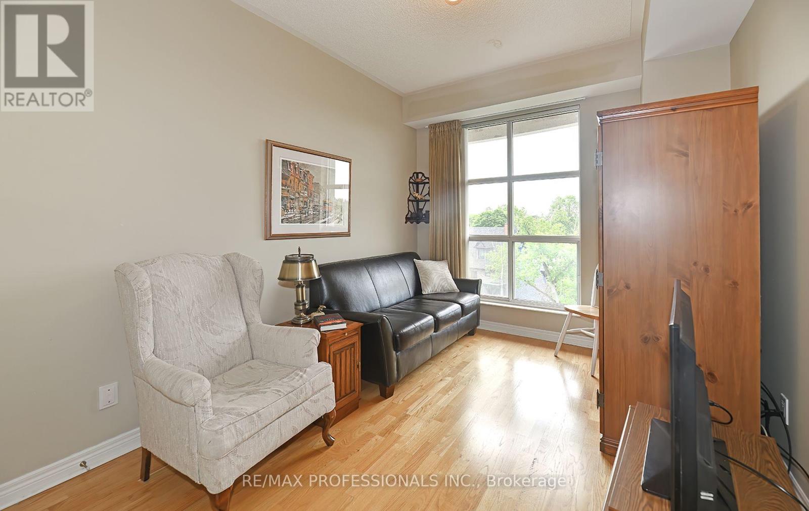 504 - 3085 Bloor Street W, Toronto, Ontario  M8X 1Z4 - Photo 19 - W12513800