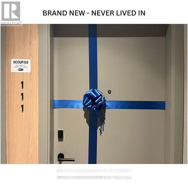 111 - 770 Whitlock Avenue, Milton, Ontario  L9E 2B2 - Photo 7 - W12513804