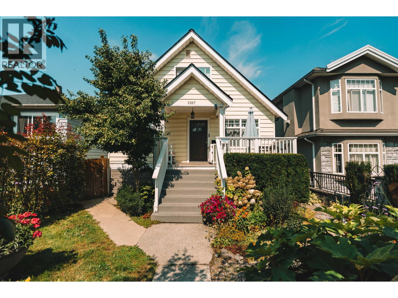 2267 Napier Street, Vancouver, British Columbia  V5L 2P3 - Photo 3 - R3064872