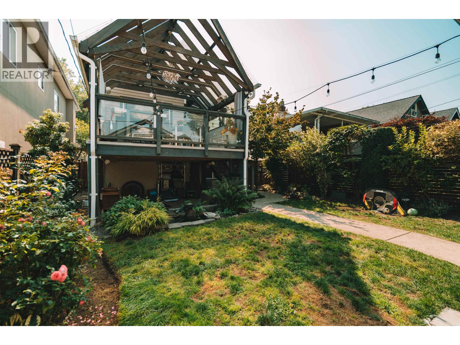 2267 Napier Street, Vancouver, British Columbia  V5L 2P3 - Photo 34 - R3064872