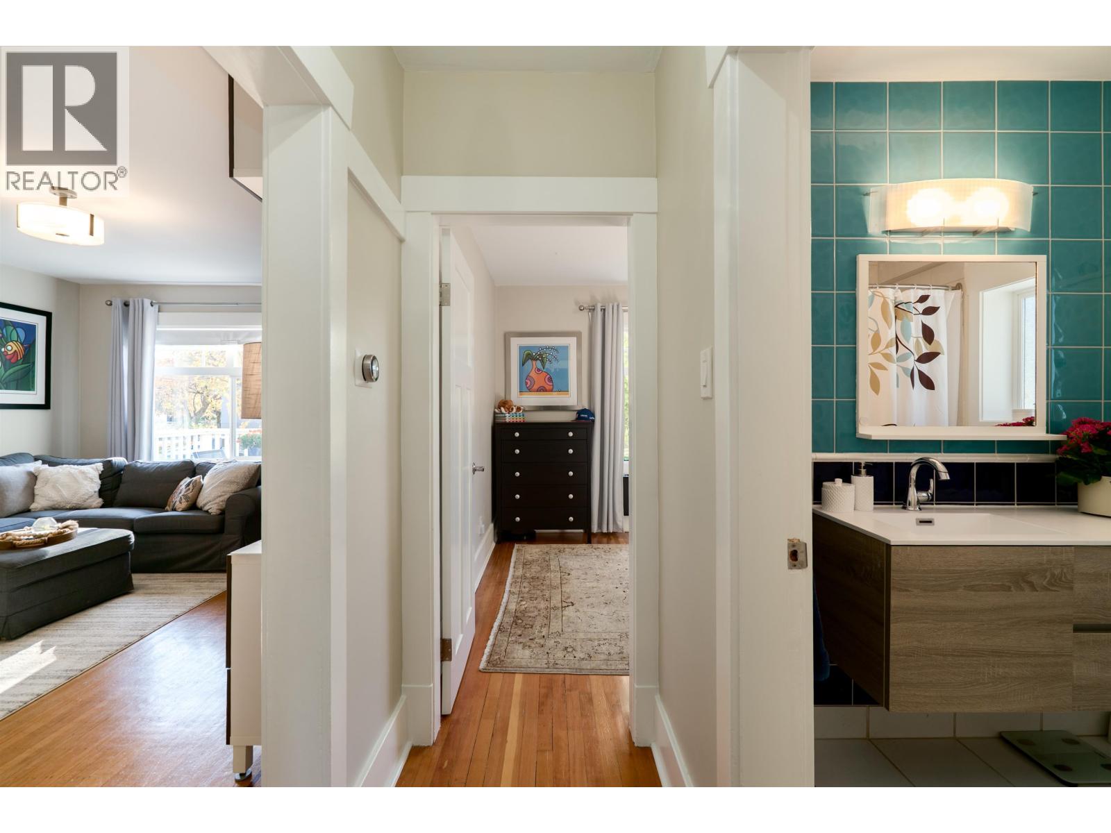 2267 Napier Street, Vancouver, British Columbia  V5L 2P3 - Photo 9 - R3064872